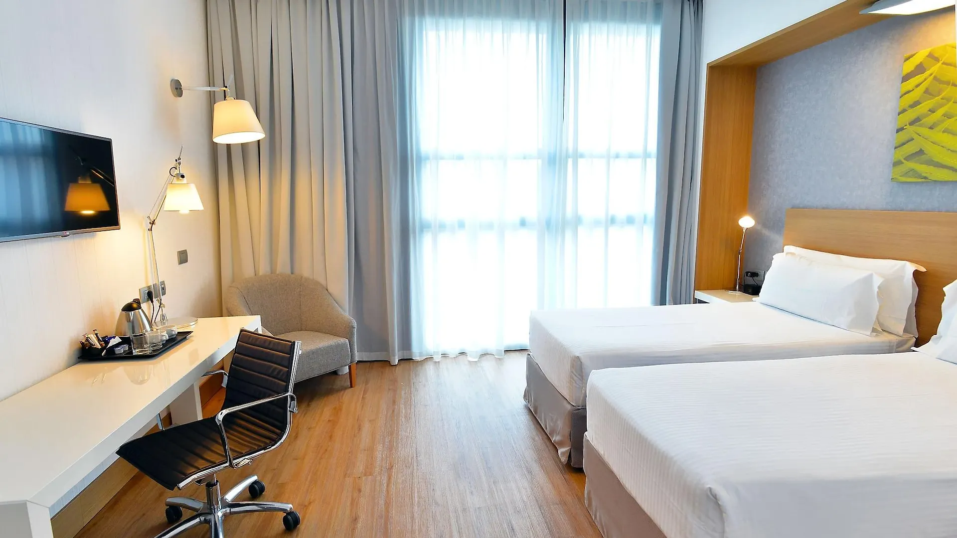 Hilton Garden Inn Milan North 4*,