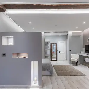  Apartment Mandria 1 2 Italy