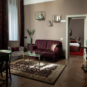 Отель Grand Et De - The Leading Of The World